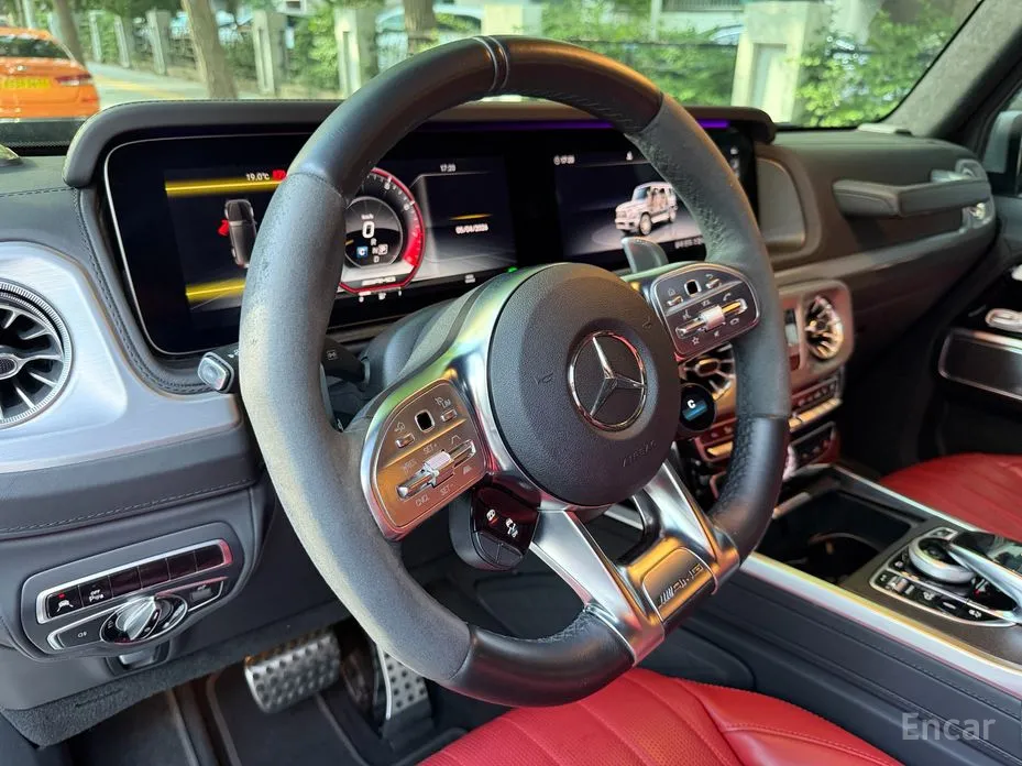 Mercedes-Benz G-Class 2019 AMG G63 Manufaktur