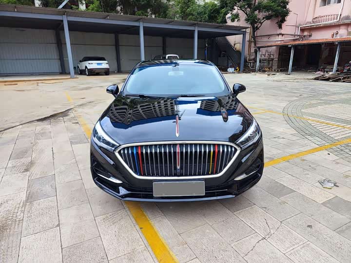 Фото 2 - Hongqi H5