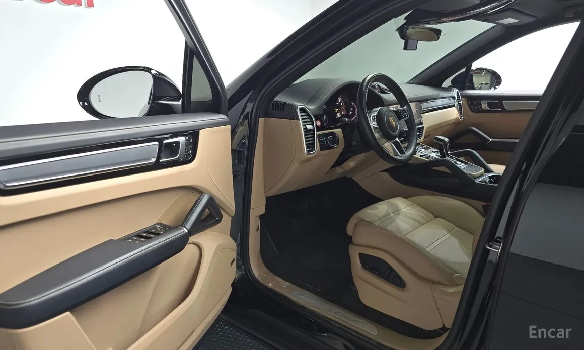 Porsche Cayenne 2019 3.0 E-HYBRID COUPE PLATINUM EDITION
