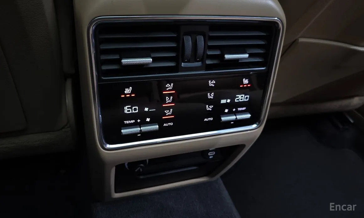 Porsche Cayenne 2019 3.0 E-HYBRID COUPE PLATINUM EDITION