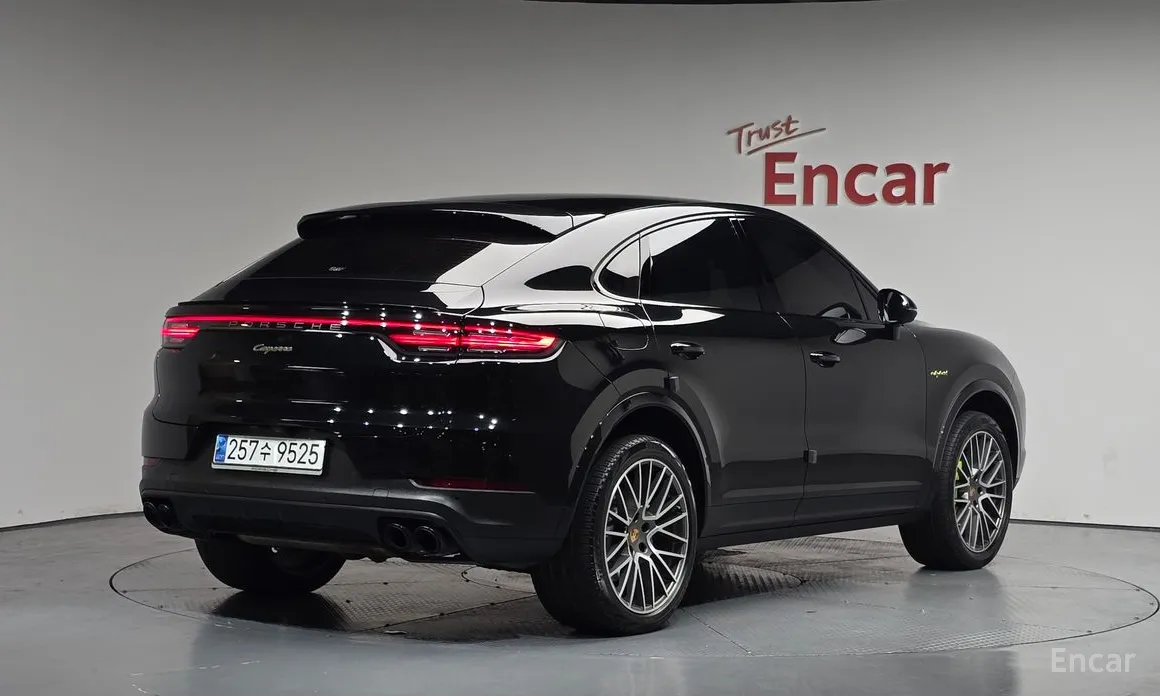 Porsche Cayenne 2019 3.0 E-HYBRID COUPE PLATINUM EDITION