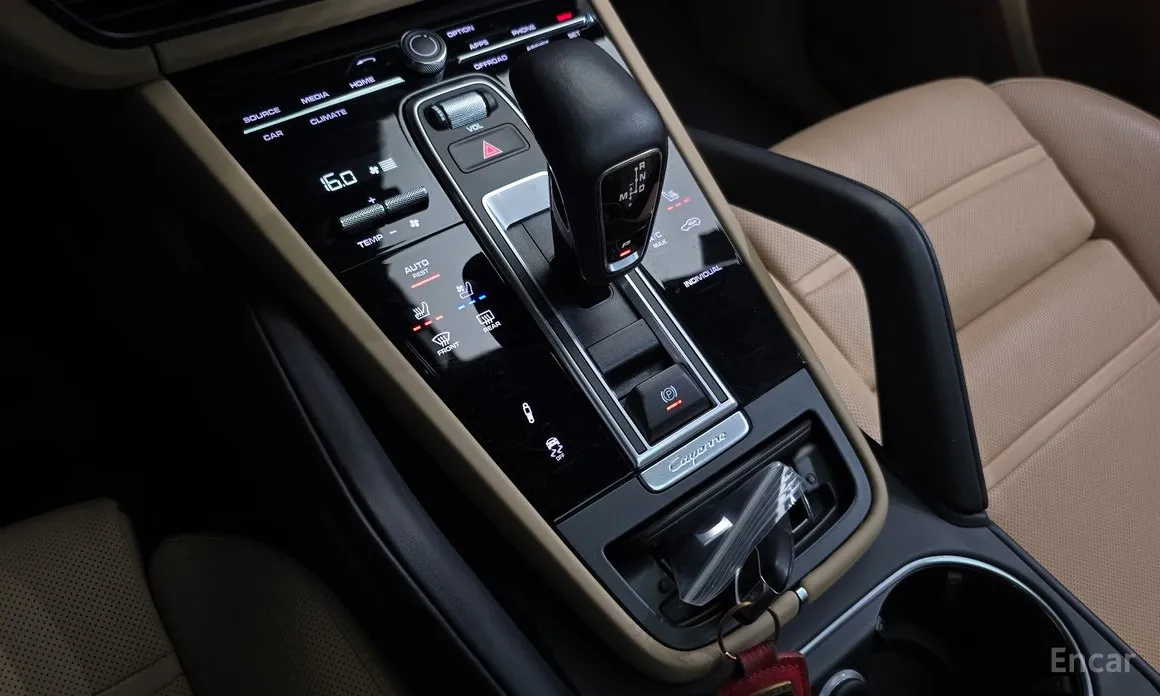 Porsche Cayenne 2019 3.0 E-HYBRID COUPE PLATINUM EDITION