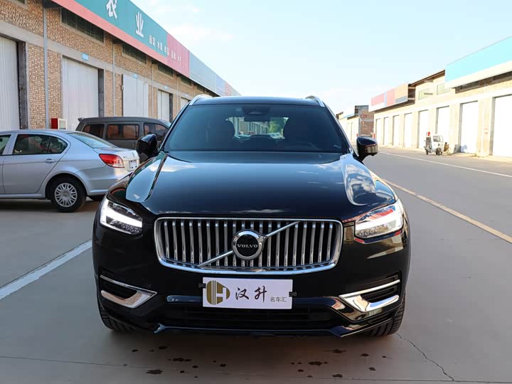 2025 Volvo XC90