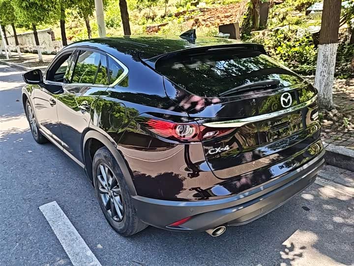 Mazda CX-4 2021 2021款 2.0L 自动两驱蓝天活力版
