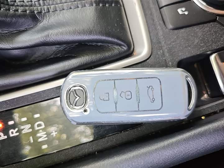Mazda CX-4 2021 2021款 2.0L 自动两驱蓝天活力版