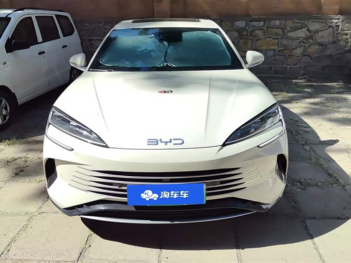 BYD Seal 07 DM-i Hybrid 2025 2025款 智驾版 DM-i 1.5T 125km 旗舰型
