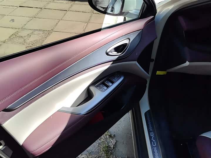 BYD Seal 07 DM-i Hybrid 2025 2025款 智驾版 DM-i 1.5T 125km 旗舰型