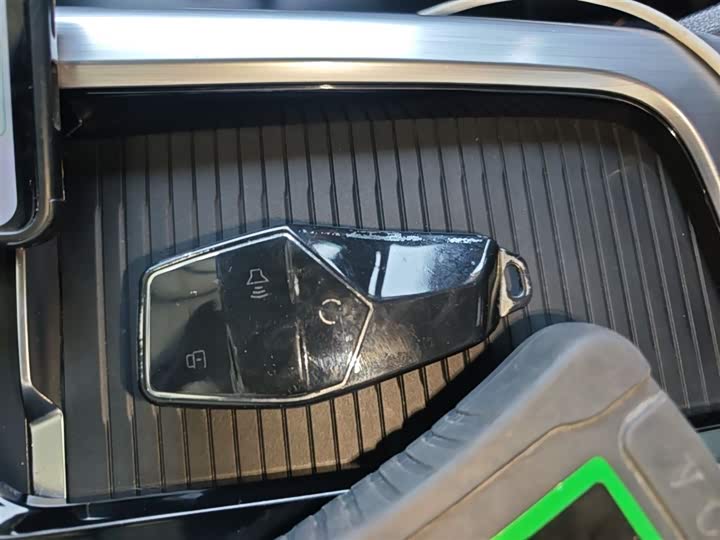 MG Motor One 2022 2022款 α-数智运动系列 1.5T 标准版