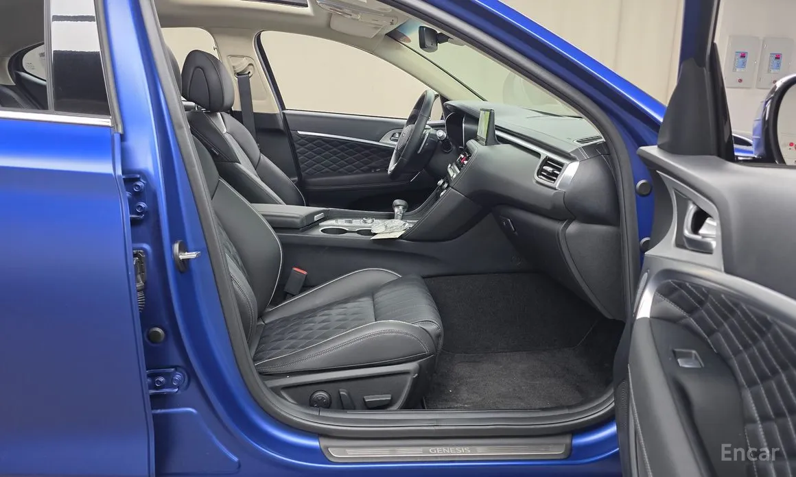 Genesis G70 2020 Gasoline 2.5T 4WD