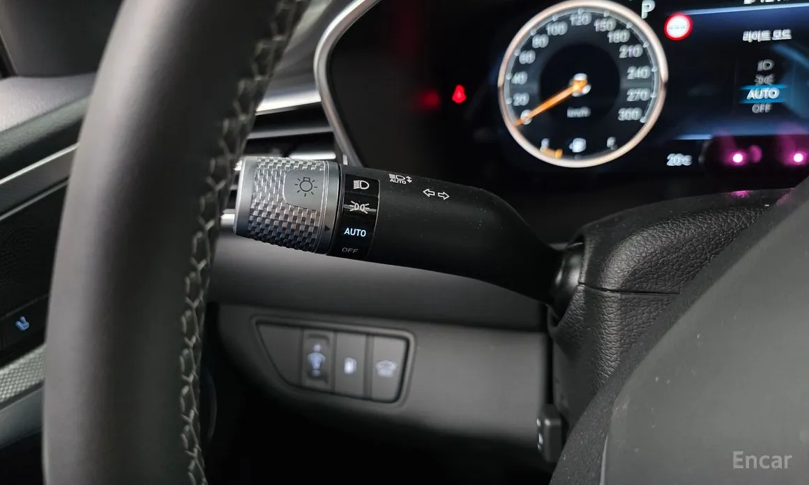 Genesis G70 2020 Gasoline 2.5T 4WD