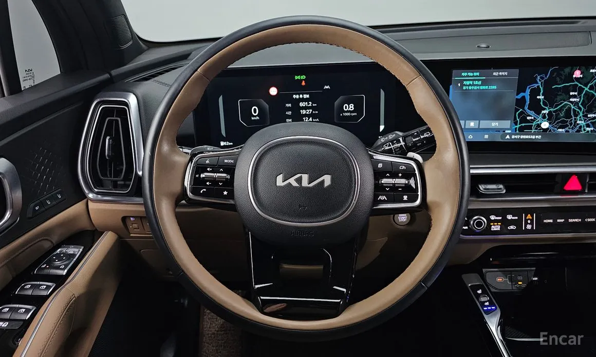 Фото 13 - Kia Sorento