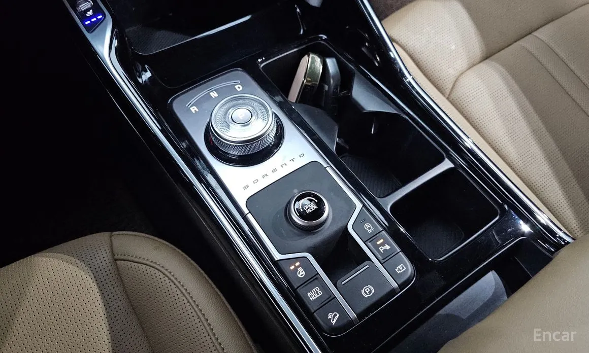 Фото 9 - Kia Sorento
