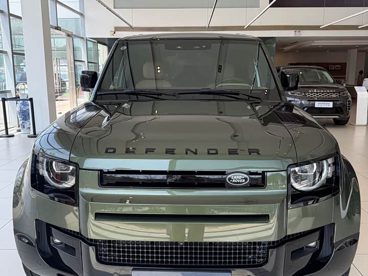 2026 Land Rover Defender