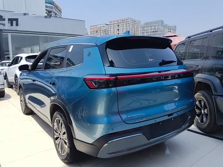 2025 Chery Tiggo 8 Plus C-DM