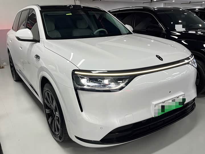 Aito M8 2025 2025款 增程 Max+版 53.4kWh 6座版 (192线激光雷达）