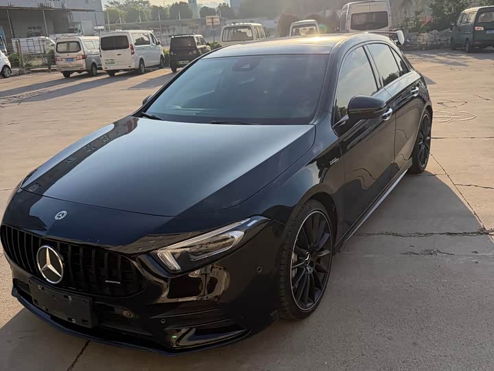 Фото 2 - Mercedes-Benz A-Class AMG
