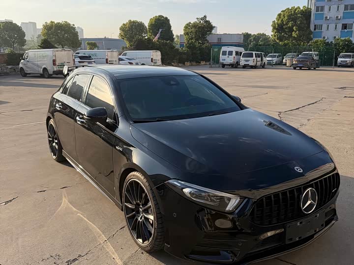 Фото 3 - Mercedes-Benz A-Class AMG