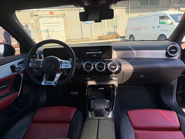 Фото 8 - Mercedes-Benz A-Class AMG