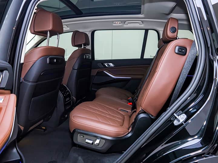 BMW X7 2024 2024款 xDrive40i 领先型豪华套装