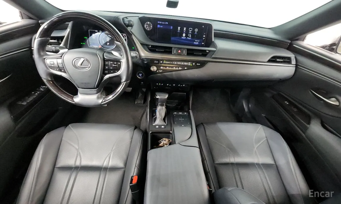 Lexus ES 2018 Luxury