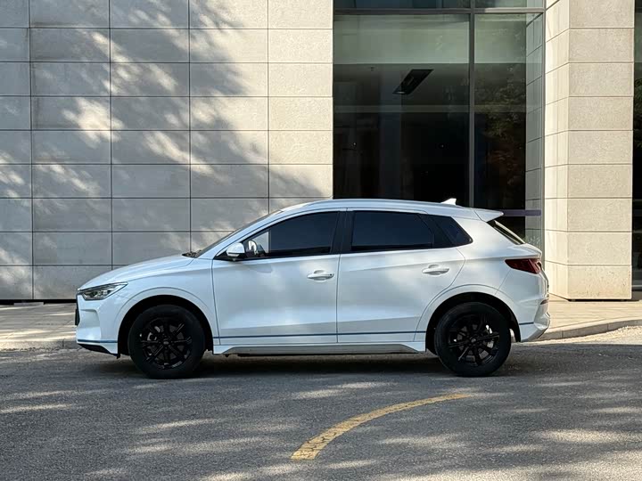 BYD E2 2021 2021款 豪华型