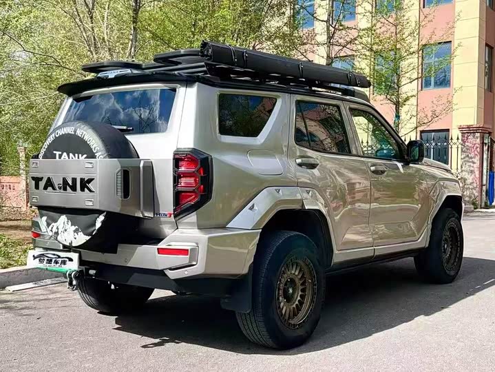 Zdjęcie 9 - Tank 400 Hybrid