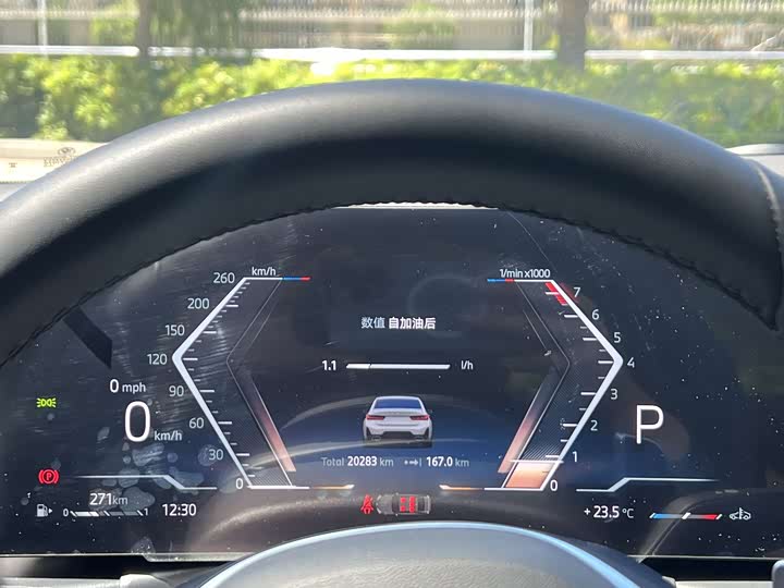 Фото 9 - BMW 3 Series