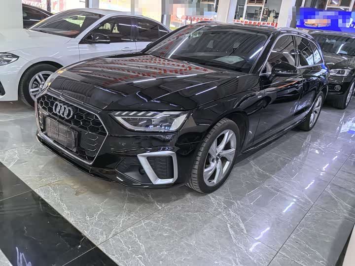 Audi A4 2021 2021款 Avant 先锋派 40 TFSI 时尚动感型