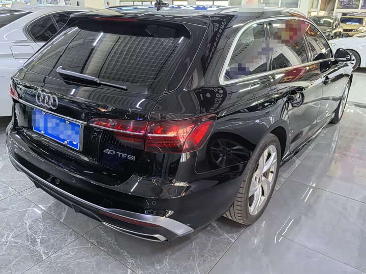 Audi A4 2021 2021款 Avant 先锋派 40 TFSI 时尚动感型