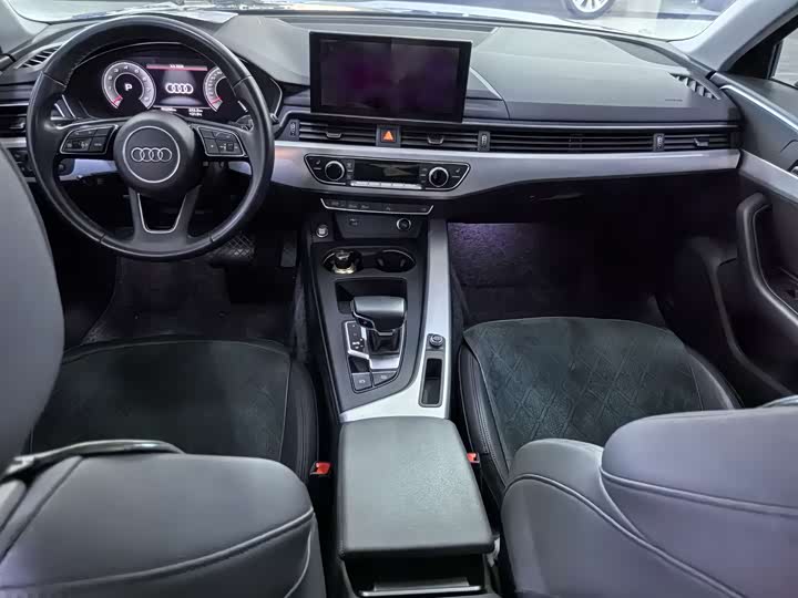 Audi A4 2021 2021款 Avant 先锋派 40 TFSI 时尚动感型
