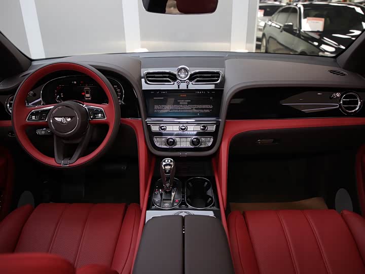 Bentley Bentayga 2024 2024款 4.0T V8 长轴距版