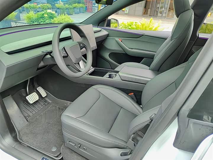 Tesla Model Y 2026 2026款 后轮驱动版