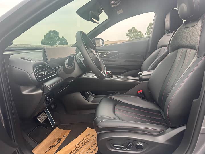 Zdjęcie 5 - GAC Trumpchi Empow R