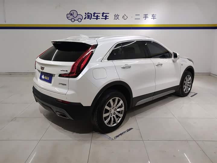 Фото 3 - Cadillac XT4