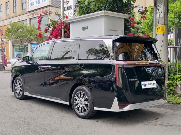 2025 GAC Trumpchi E9