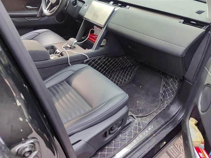 Фото 8 - Land Rover Discovery Sport
