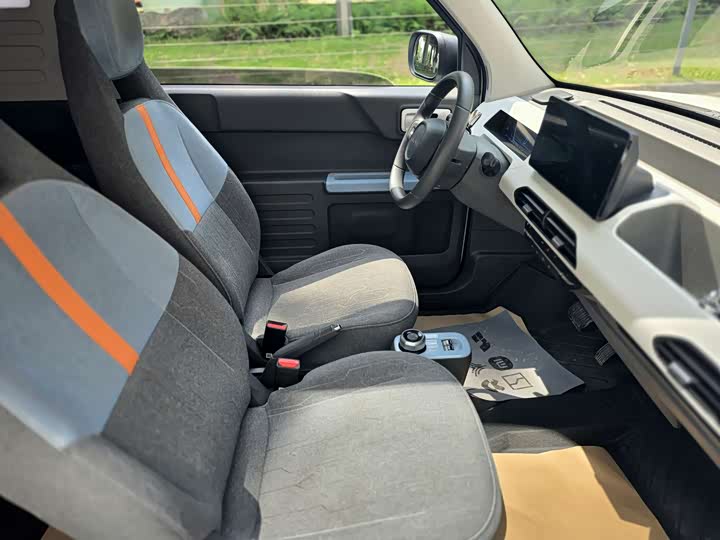 Geely Galaxy Panda Mini 2023 2023款 熊猫mini 200km 耐力熊