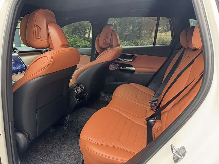 Фото 5 - Mercedes-Benz GLC-Class