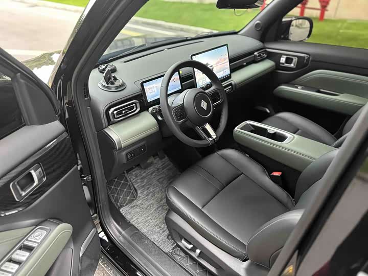 Baojun Yep Plus 2025 2025款 旗舰版 5座