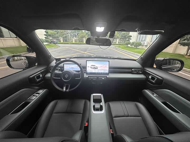 Baojun Yep Plus 2025 2025款 旗舰版 5座
