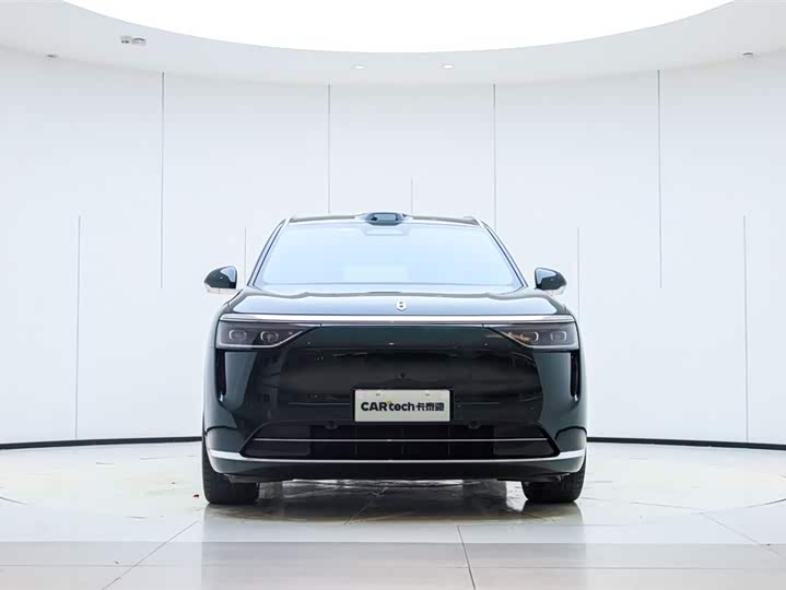 Aito M8 2025 2025款 增程 Ultra版 53.4kWh 6座版 (192线激光雷达）