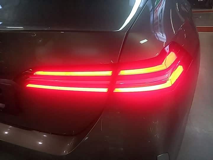 BMW i5 2025 2025款 eDrive 35L 豪华套装