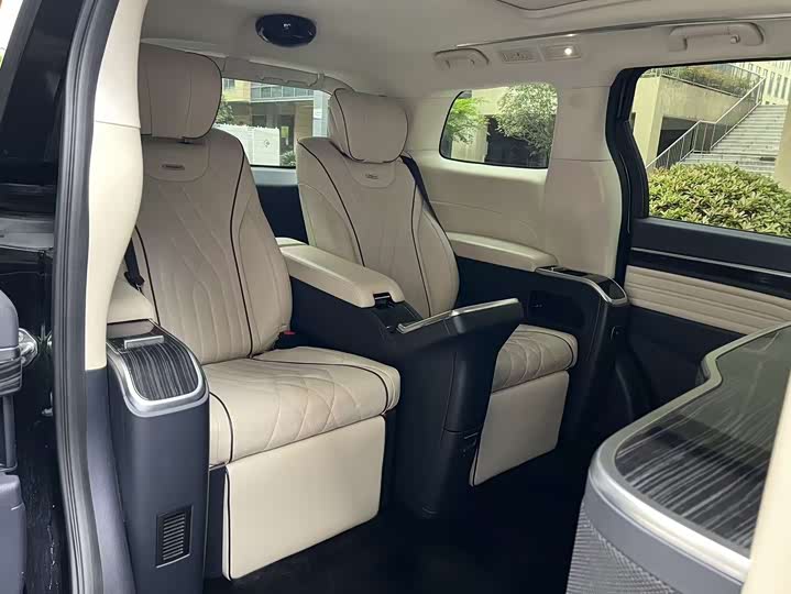 Фото 8 - GAC Trumpchi M8