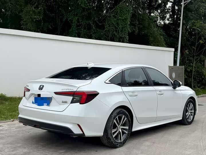 Фото 4 - Honda Integra