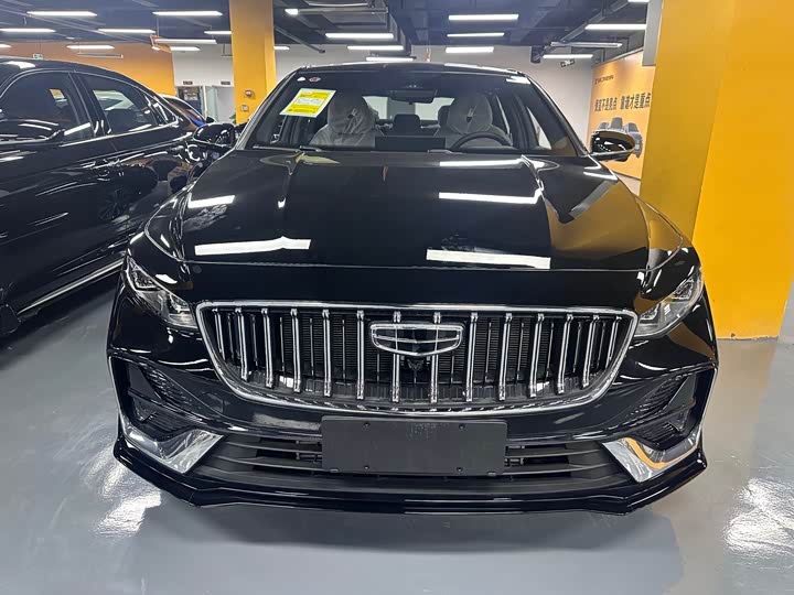 Geely Preface 2026 2026款 东方曜 1.5TD 昆仑版
