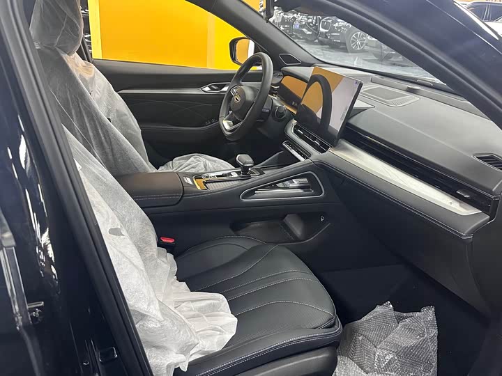 Geely Preface 2026 2026款 东方曜 1.5TD 昆仑版