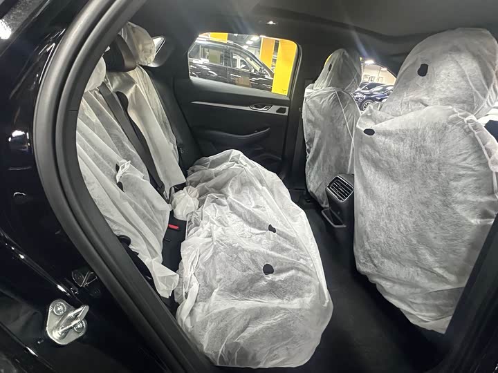 Geely Preface 2026 2026款 东方曜 1.5TD 昆仑版