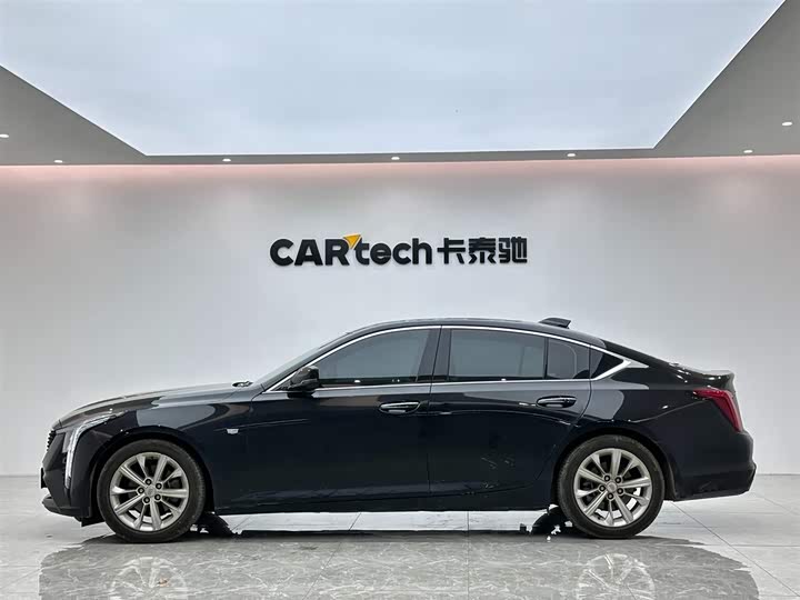 Фото 2 - Cadillac CT5