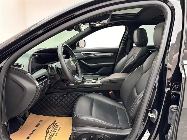 Фото 8 - Cadillac CT5