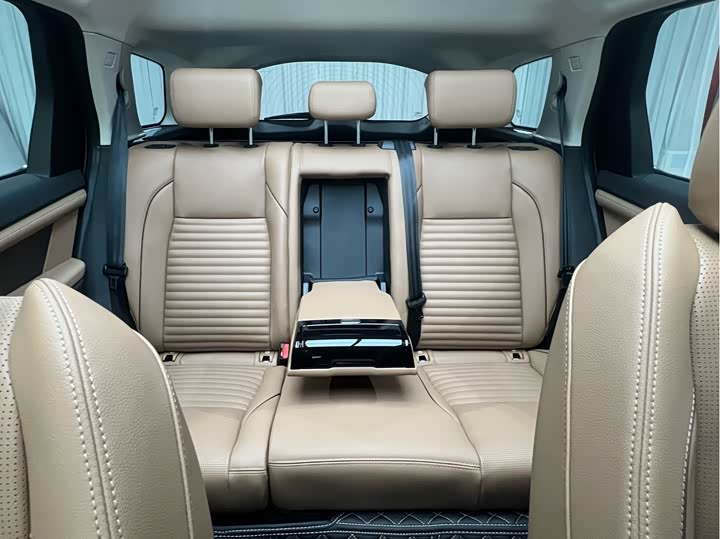 Land Rover Discovery Sport 2025 2025款 249PS 性能科技版